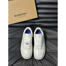 Burberry Sneakers